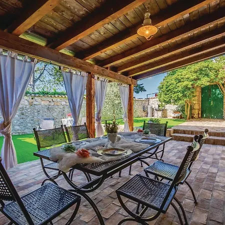 Awesome In * Novi Vinodolski